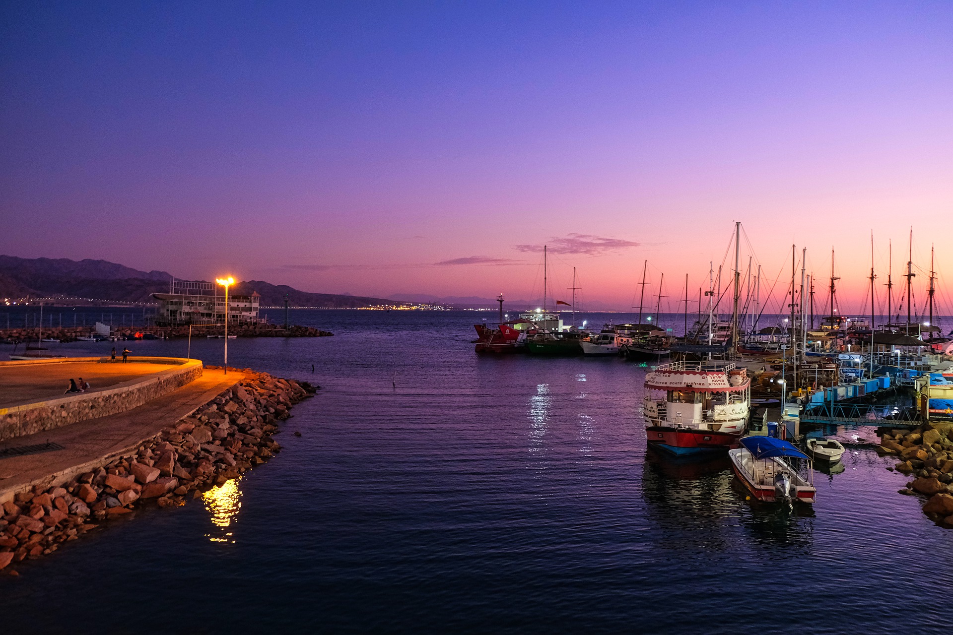 מה אפשר לעשות באילת עם חברים?